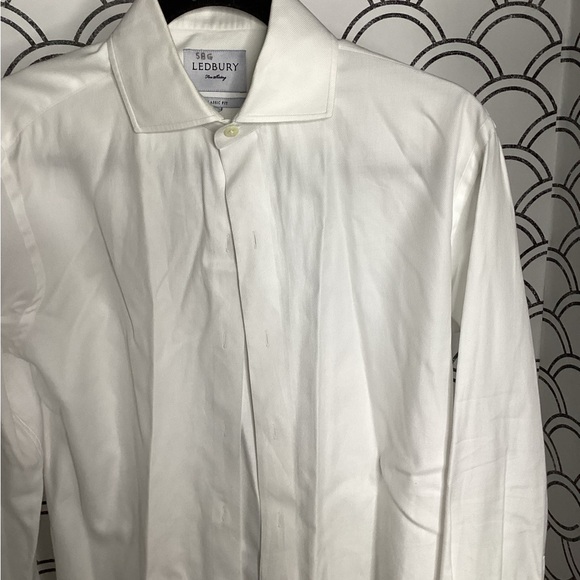 Ledbury Classic Fit White Button-Down Shirt – Size 15½ | - Picture 9 of 14